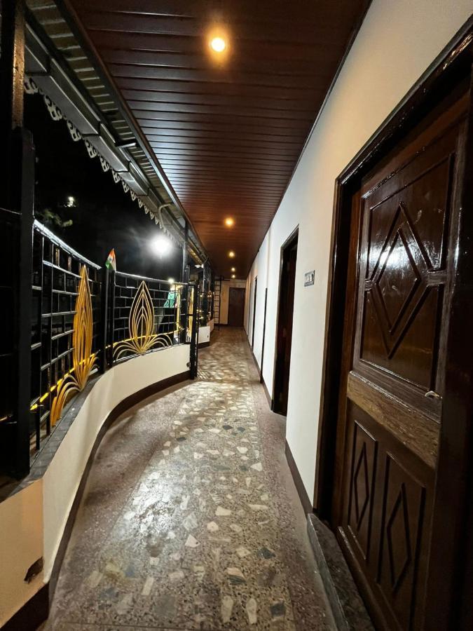 Goroomgo Kasturi Palace Darjeeling Dárdžiling Exteriér fotografie